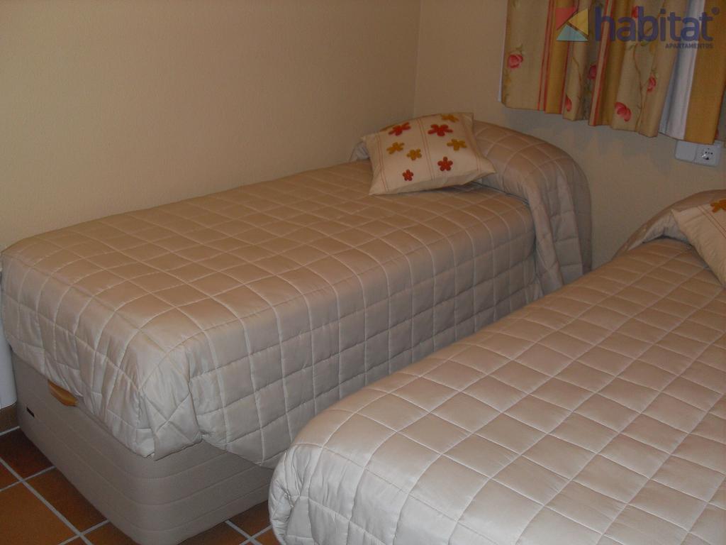 Apartamentos Habitat Zona Media Monachil Ruang foto